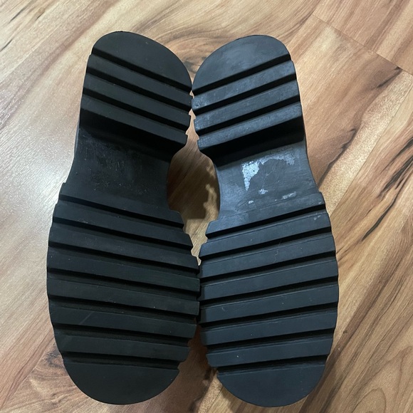 Mudd Meleri chunky horsebit loafers with a gold-tone buckle and lug sole Sz 6 - Picture 6 of 9